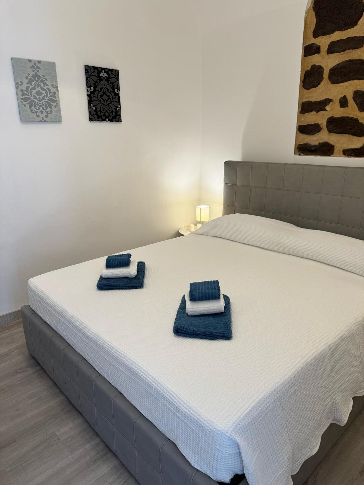 Casa Terme Della Rotonda Villa Catania-Fontanarossai nemzetközi repülőtér Kültér fotó